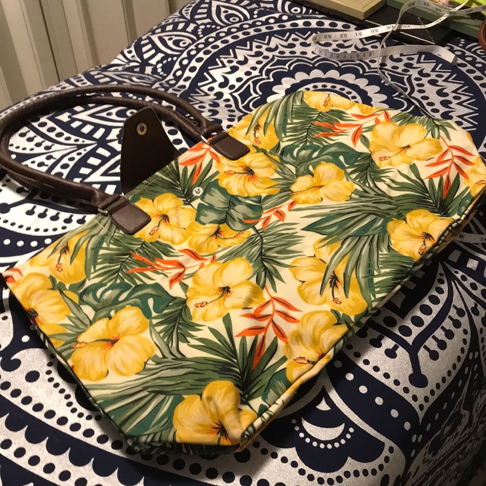 Flowery tote bag